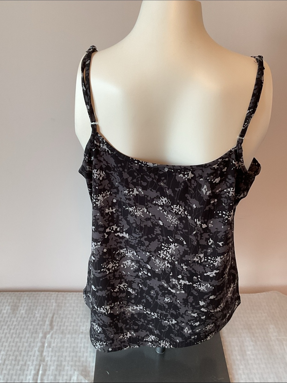 Reitmans Patterned Cami - Picture 2 of 6